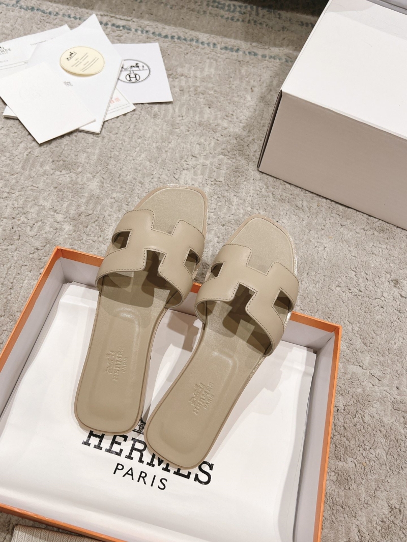 Hermes Slippers